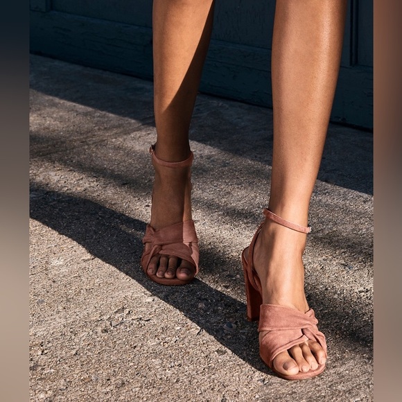 Inez Isabel Heels in Clay Pink Suede size 8.5 - Picture 4 of 16